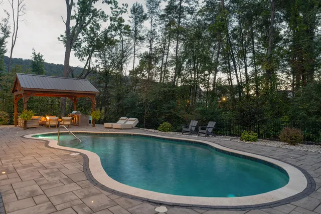 $965,000 | 9550 Wolf Creek Trail, Ooltewah, TN 37363