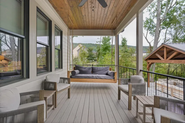 $1,050,000 | 9550 Wolf Creek Trail, Ooltewah, TN 37363