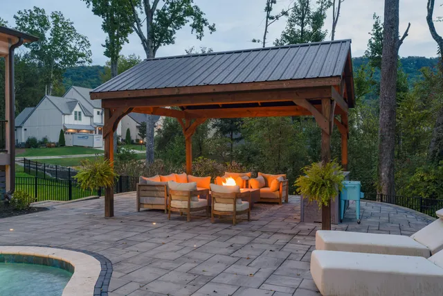 $965,000 | 9550 Wolf Creek Trail, Ooltewah, TN 37363