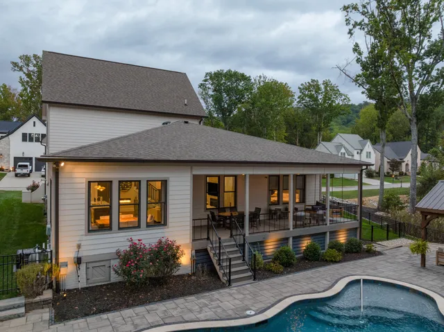 $1,050,000 | 9550 Wolf Creek Trail, Ooltewah, TN 37363
