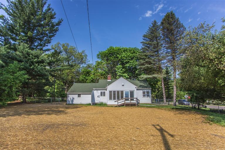 2810 North Maple Road Ann Arbor, MI 48103 - Photo 21 of 22 Photo 21
