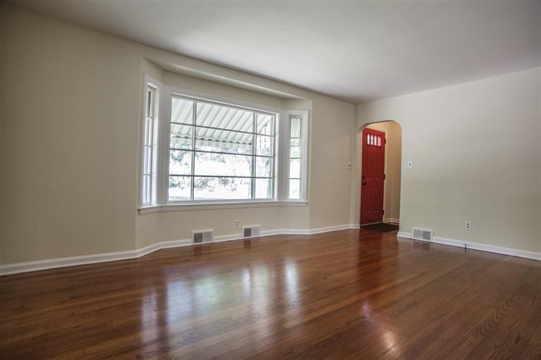 2810 North Maple Road Ann Arbor, MI 48103 - Photo 5 of 22 Photo 5