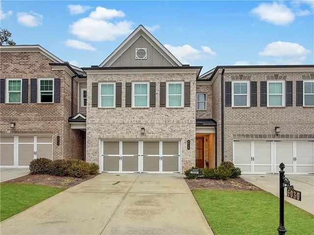 $2,900 | 6030 Stella Drive, Alpharetta, GA 30004