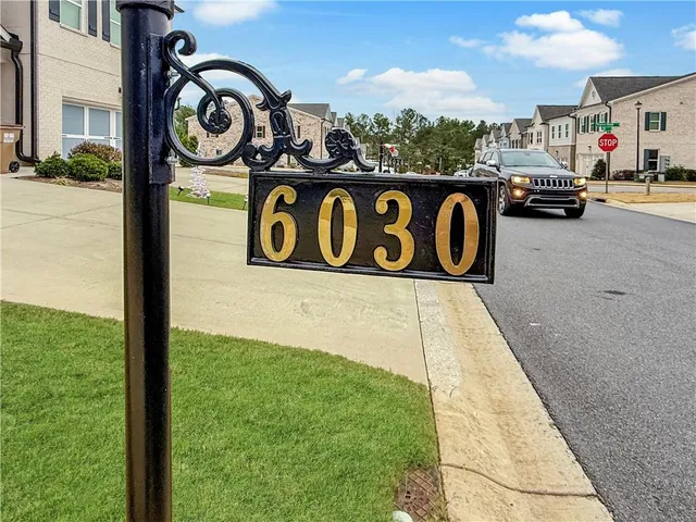 $2,900 | 6030 Stella Drive, Alpharetta, GA 30004