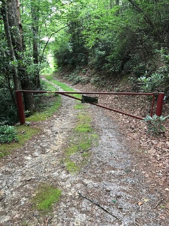 Hp25 Hp25 Lost Ridge Road Lenoir, NC 28645 - Photo 4 of 5 Gallery Image 4