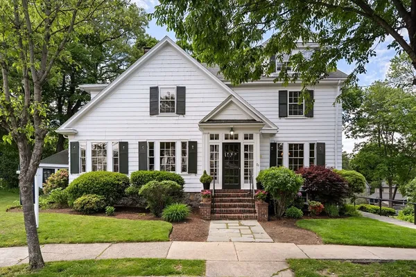$1,925,000 | 70 Kensington Park, Arlington, MA 02476