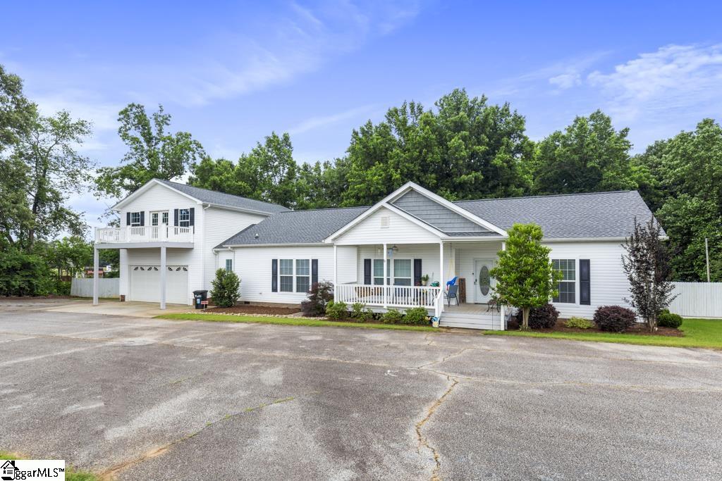 420 Earles Grove Road Westminster, SC 29693 - Photo 2 of 38