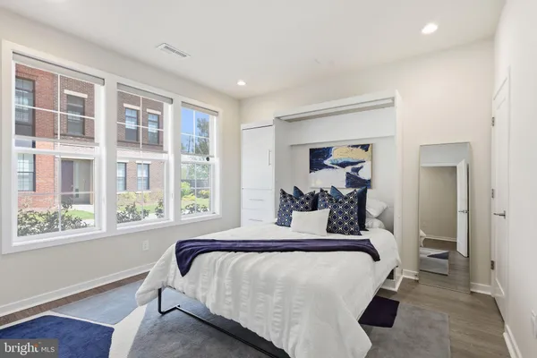 $1,399,000 | 7509 Sawyer Farm Way, Unit 2002, McLean, VA 22102