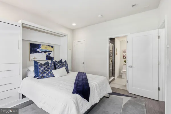 $1,399,000 | 7509 Sawyer Farm Way, Unit 2002, McLean, VA 22102