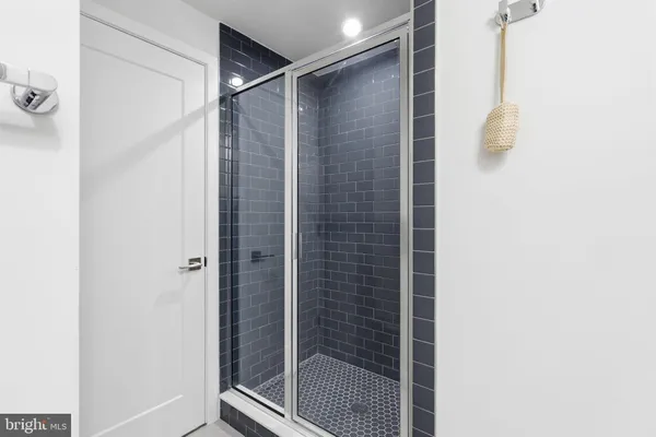 $1,399,000 | 7509 Sawyer Farm Way, Unit 2002, McLean, VA 22102