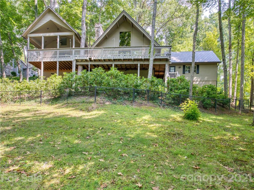 65 Ridge Road Waynesville, NC 28786 - Photo 1 of 36 Gallery Image 1