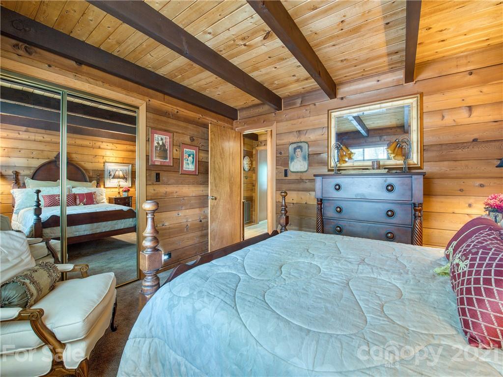 65 Ridge Road Waynesville, NC 28786 - Photo 23 of 36 Gallery Image 23