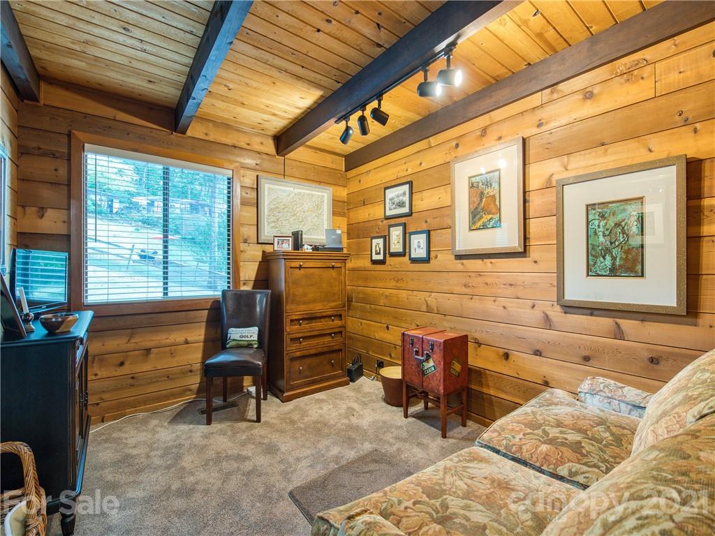 65 Ridge Road Waynesville, NC 28786 - Photo 25 of 36 Gallery Image 25