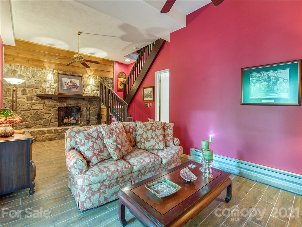 65 Ridge Road Waynesville, NC 28786 - Photo 34 of 36 Gallery Image 34