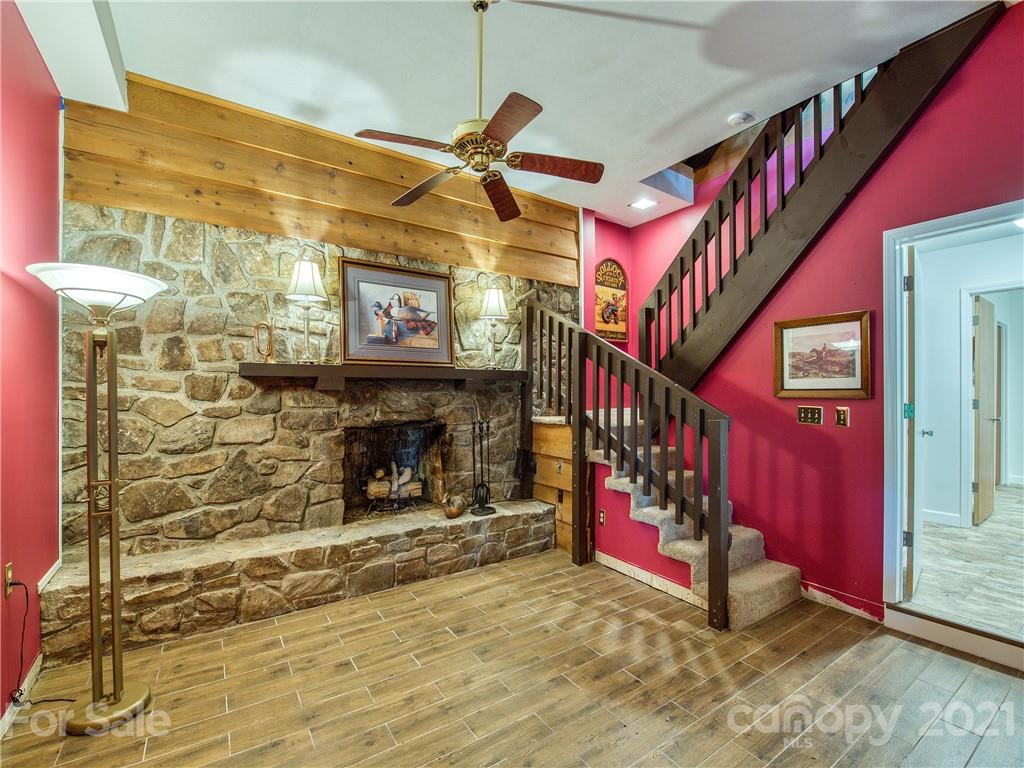 65 Ridge Road Waynesville, NC 28786 - Photo 35 of 36 Gallery Image 35