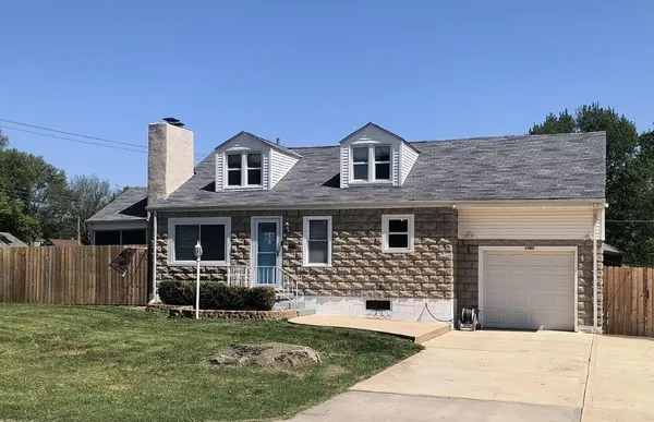 $184,900 | 1005 South Forest Avenue, Independence, MO 64052