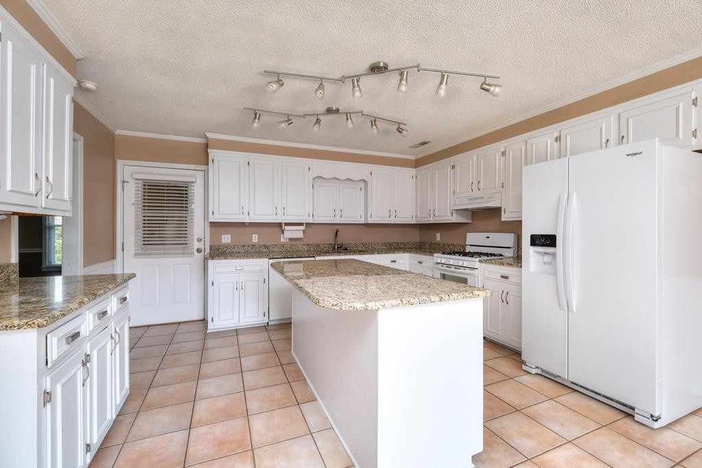 2625 Goldeneye Sumter, SC 29150 - Photo 13 of 35