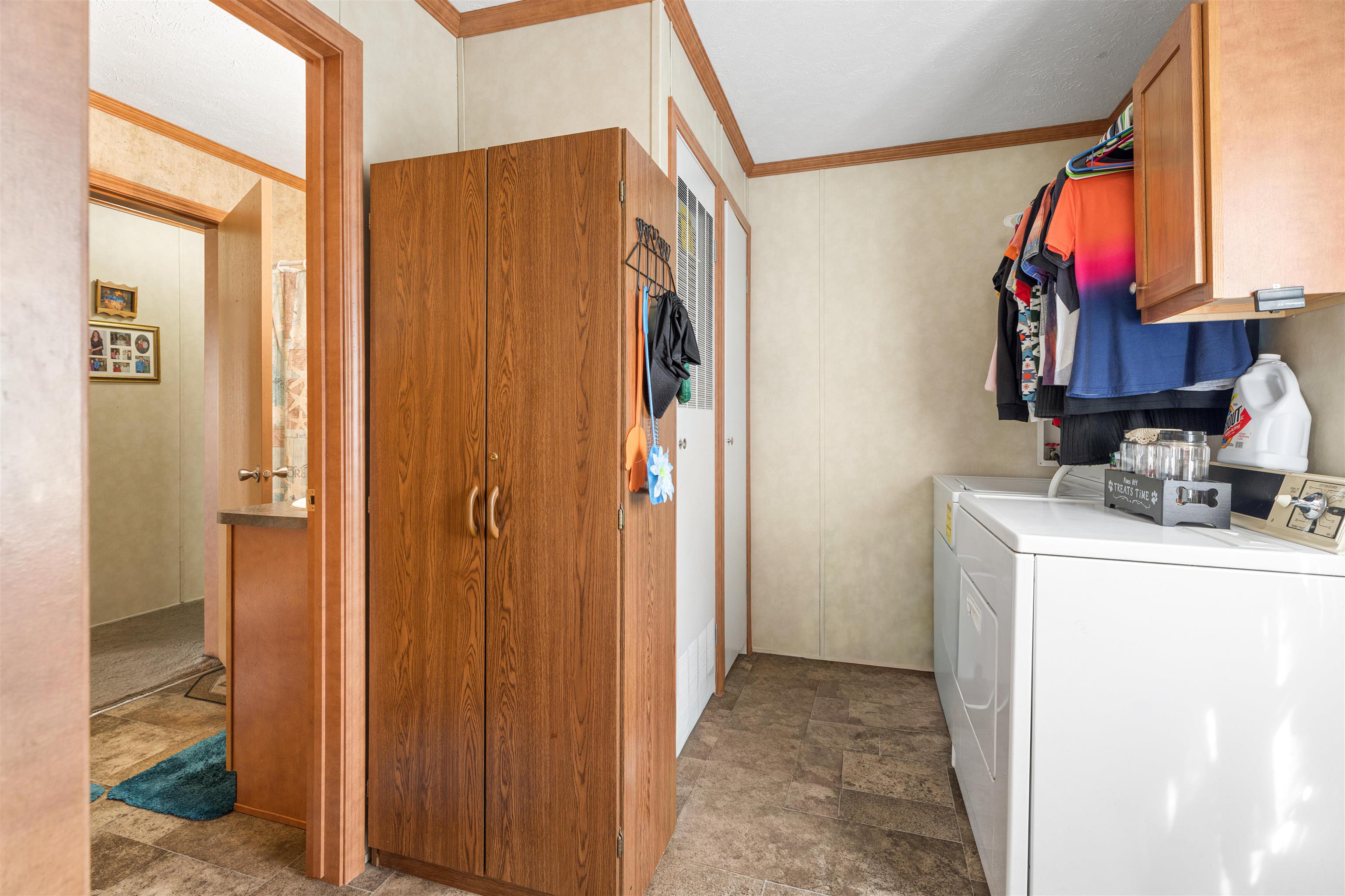 N3356 County Road West New London, WI 54961 - Photo 11 of 33 Gallery Image 11