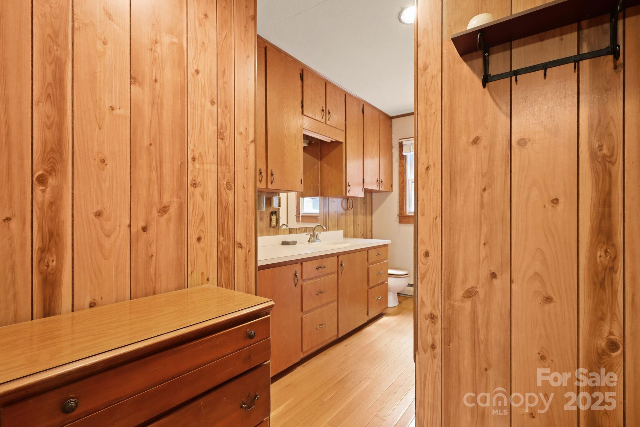 5110 Old Linville Road Marion, NC 28752 - Photo 13 of 48 Gallery Image 13