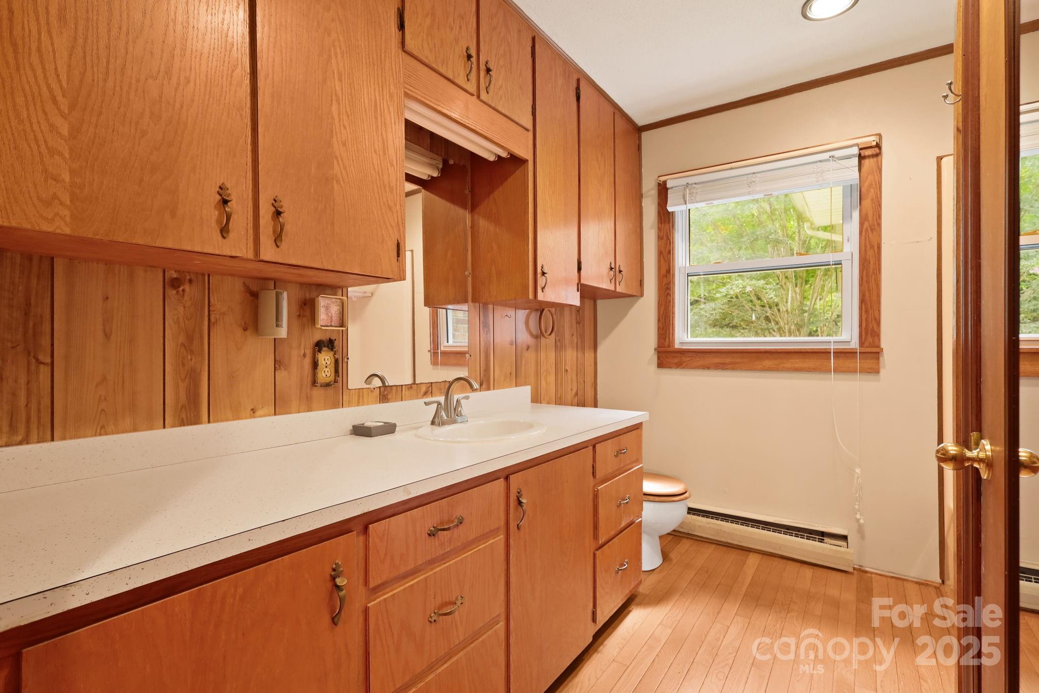 5110 Old Linville Road Marion, NC 28752 - Photo 14 of 48 Gallery Image 14