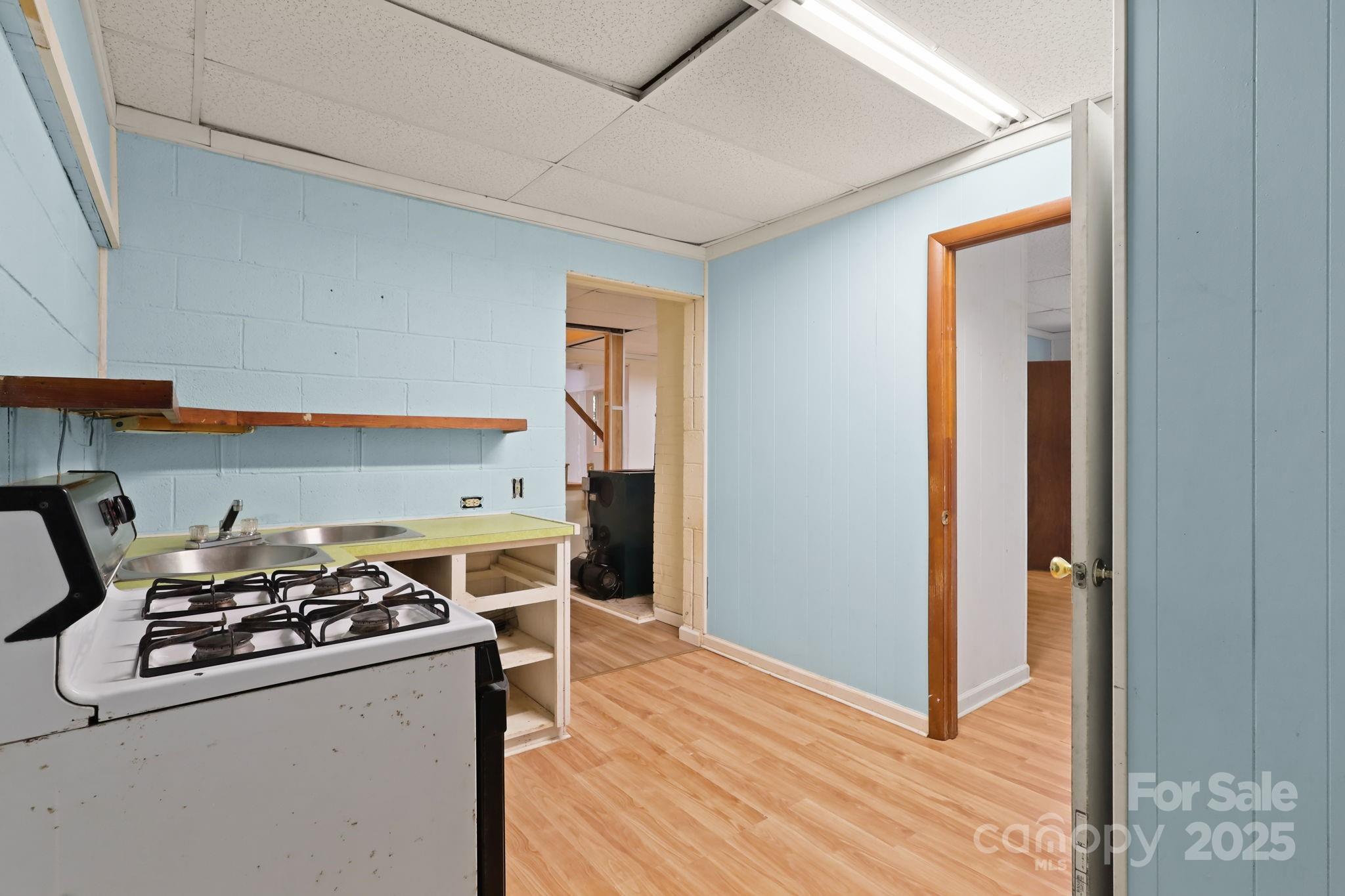 5110 Old Linville Road Marion, NC 28752 - Photo 29 of 48 Gallery Image 29