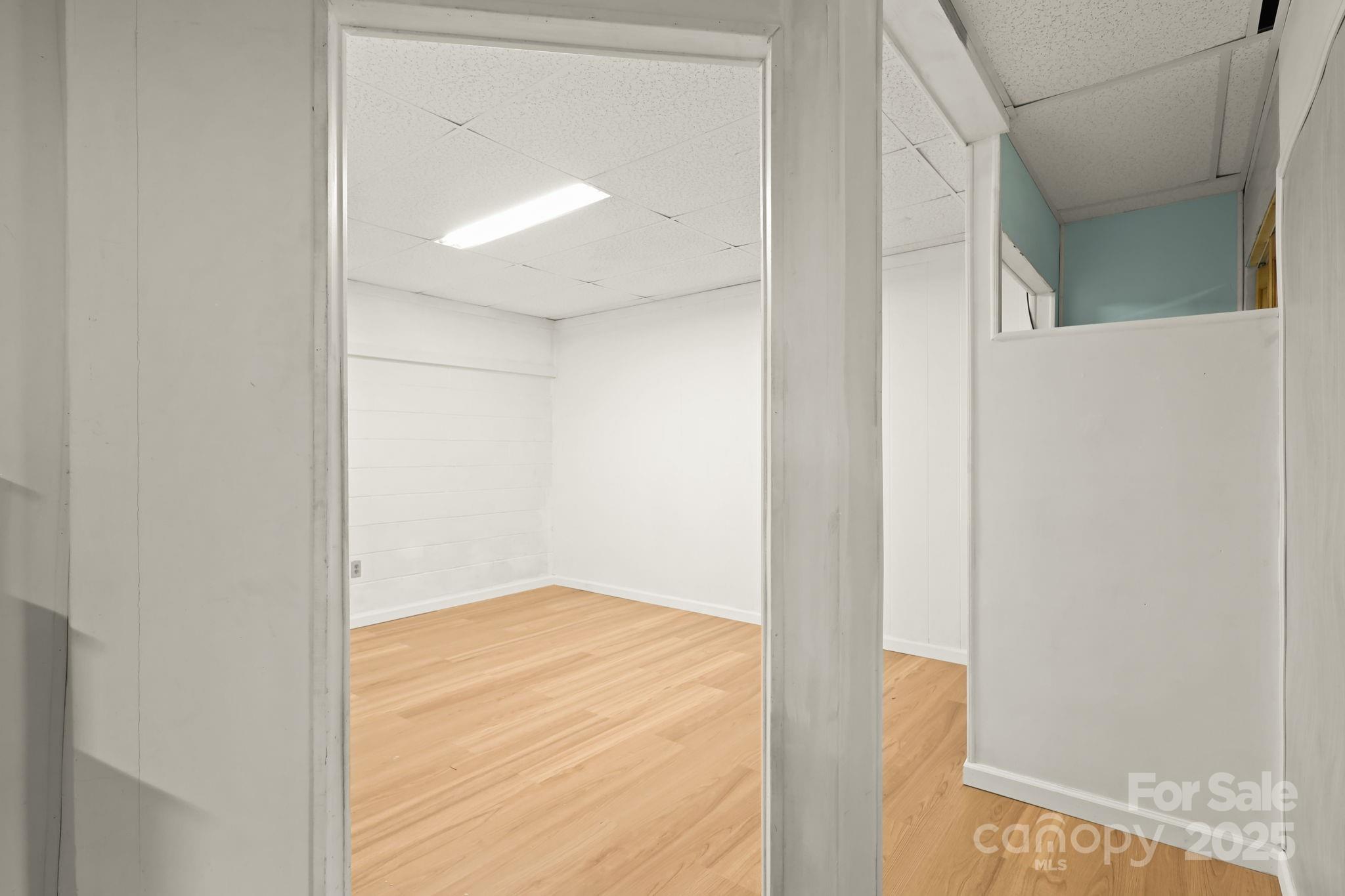 5110 Old Linville Road Marion, NC 28752 - Photo 33 of 48 Gallery Image 33