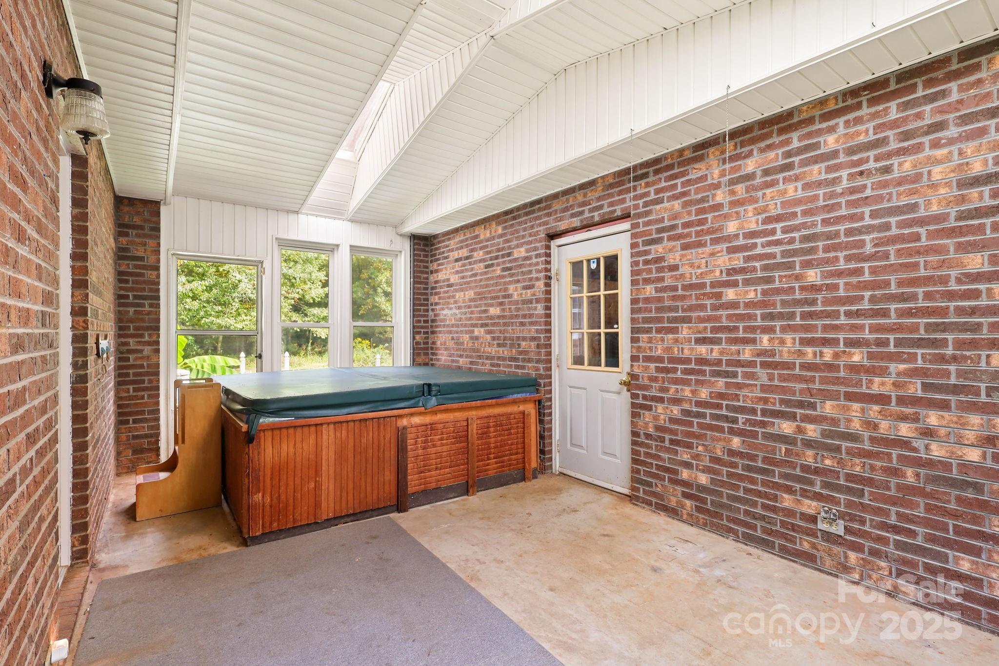 5110 Old Linville Road Marion, NC 28752 - Photo 39 of 48 Gallery Image 39