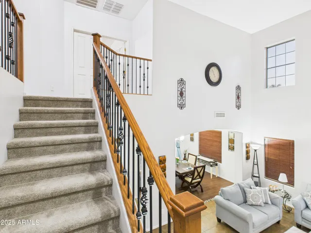 a view of entryway and hall