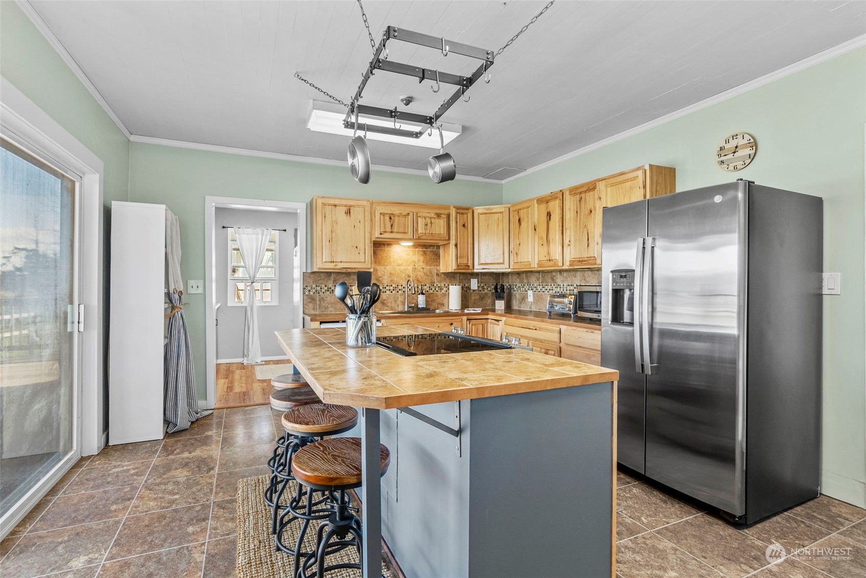 203 South Welcome Slough Road Cathlamet, WA 98612 - Photo 21 of 40 Gallery Image 21