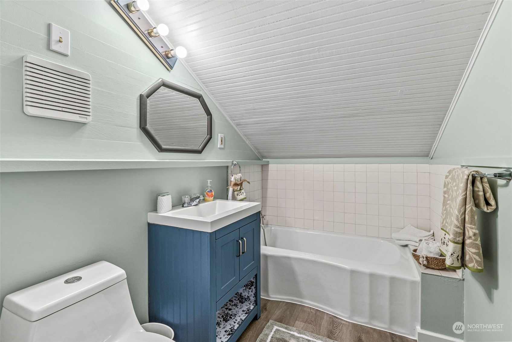 203 South Welcome Slough Road Cathlamet, WA 98612 - Photo 31 of 40 Gallery Image 31