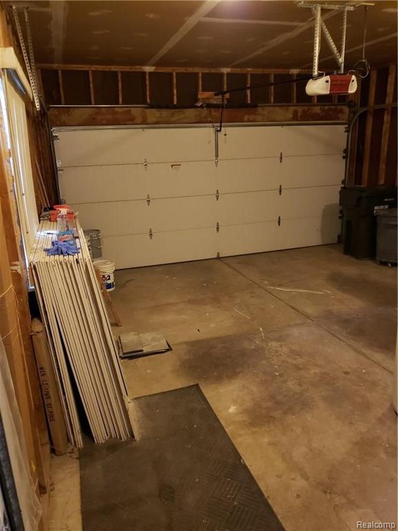 3051 York Road Rochester Hills, MI 48309 - Photo 13 of 18