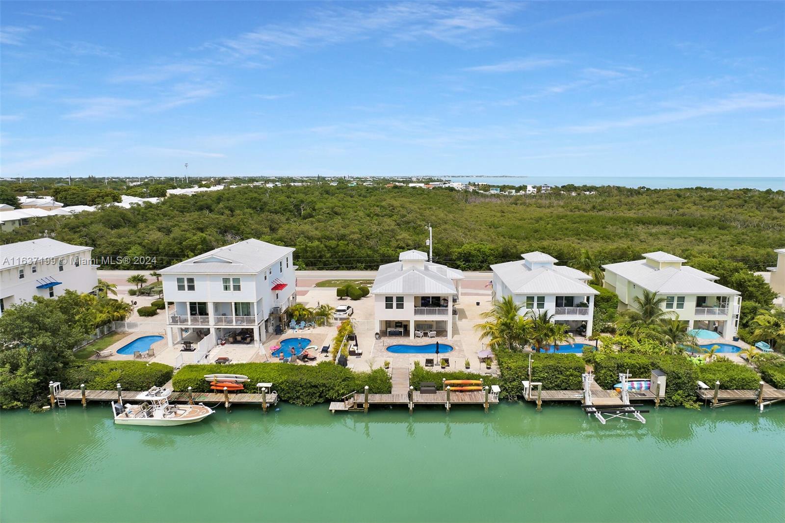 205 Sombrero Beach Road Marathon, FL 33050 - Photo 8 of 40 Gallery Image 8