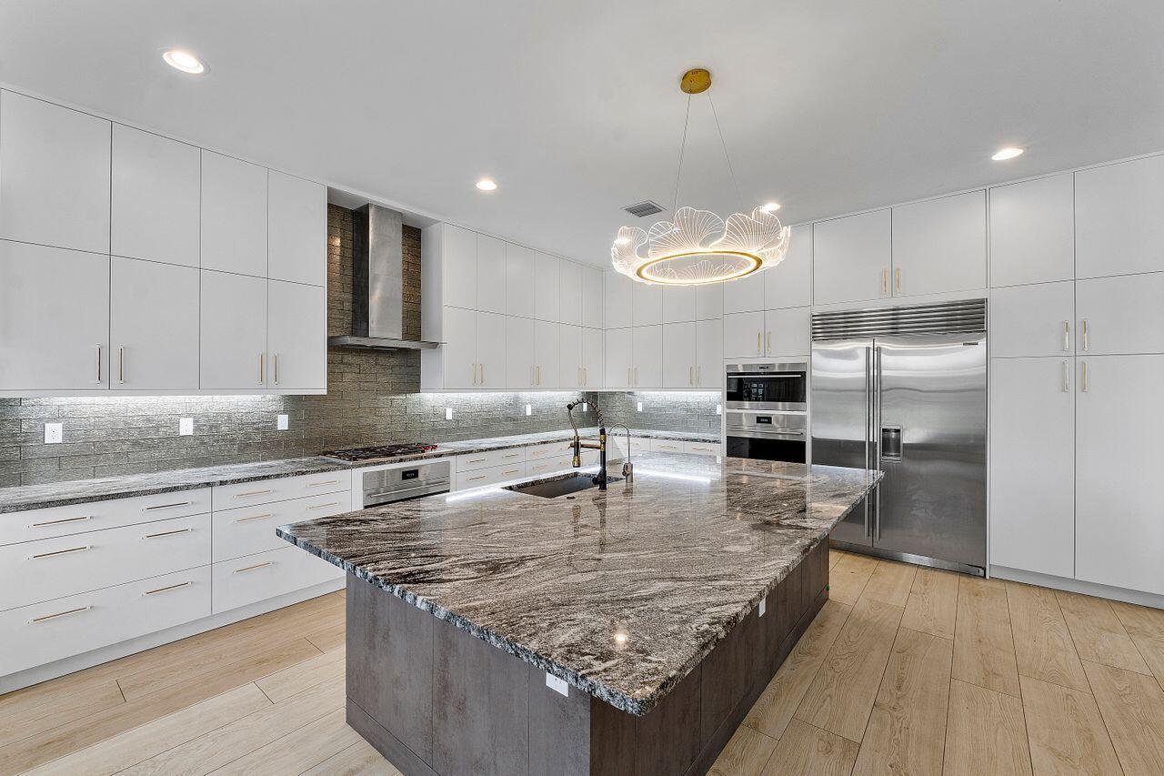 17057 Watersprite Lakes Road Boca Raton, FL 33496 - Photo 10 of 86 17057_Watersprite_Lakes_Rd_031