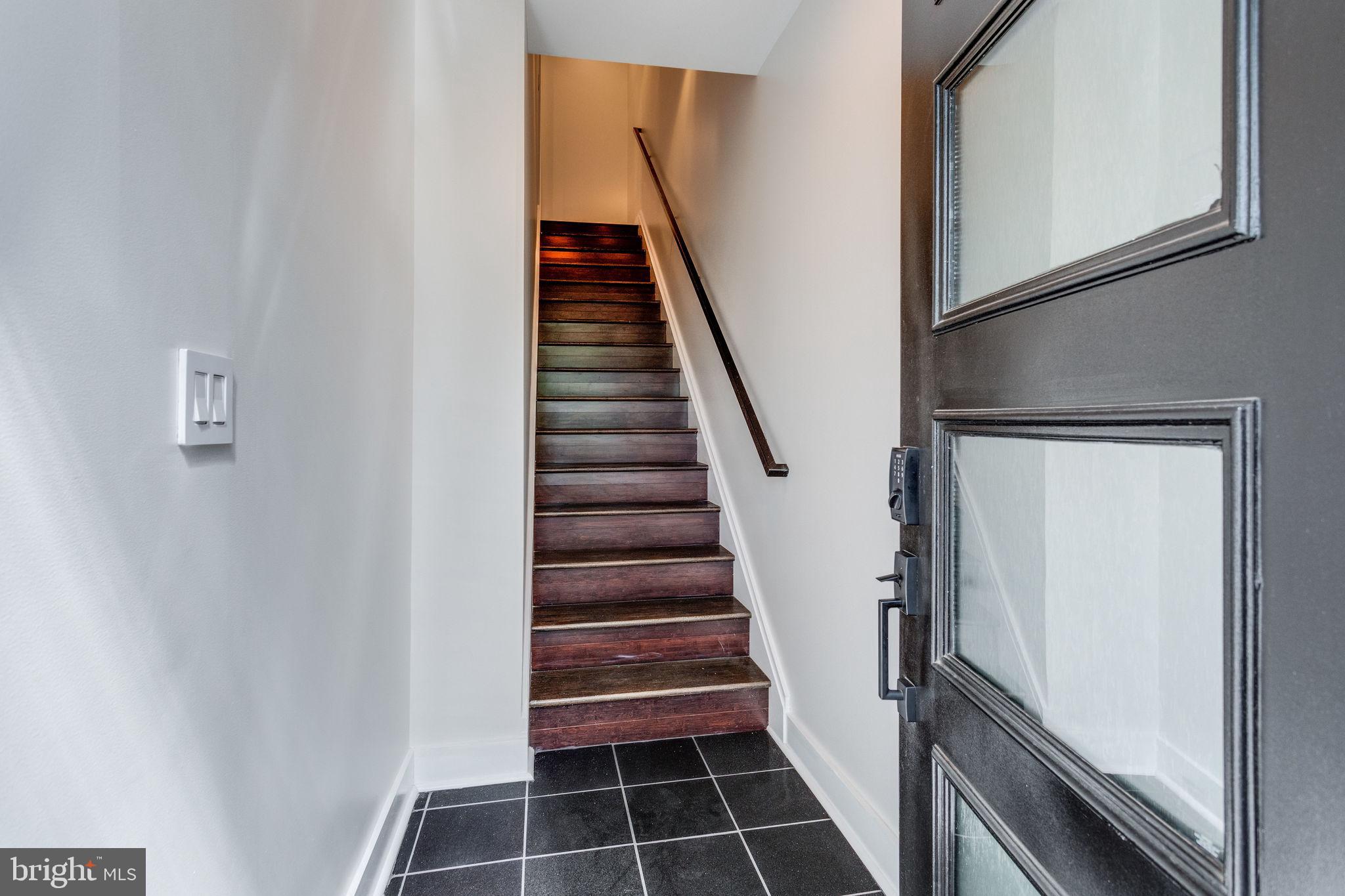 1127 7th Street Northeast, Unit 2 Washington, DC 20002 - Photo 3 of 44 Gallery Image 3