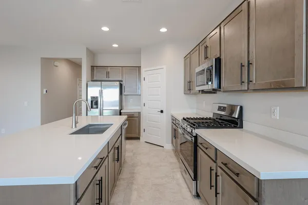 $2,100 | 26113 North 170th Avenue, Surprise, AZ 85387