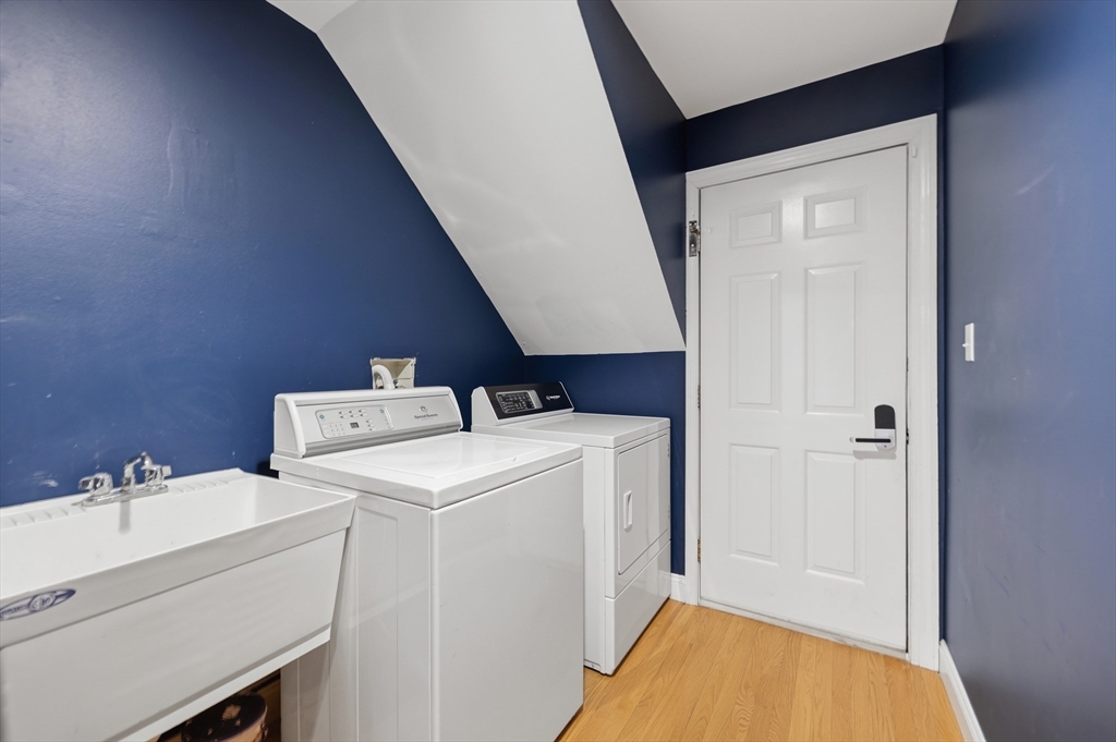 35 Peter Street Holliston, MA 01746 - Photo 19 of 42 a utility room with dryer and washer