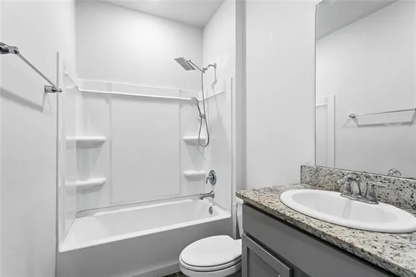 $2,200 | 24228 Water Tupelo Road, Ponchatoula, LA 70454