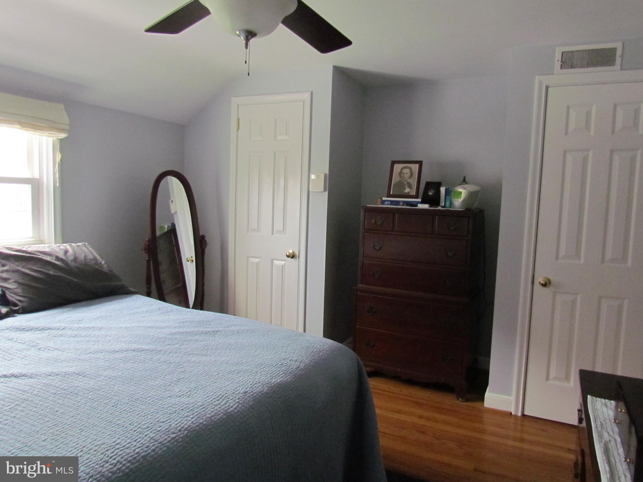 704 North Waverly Street Reading, PA 19607 - Photo 17 of 41 Gallery Image 17