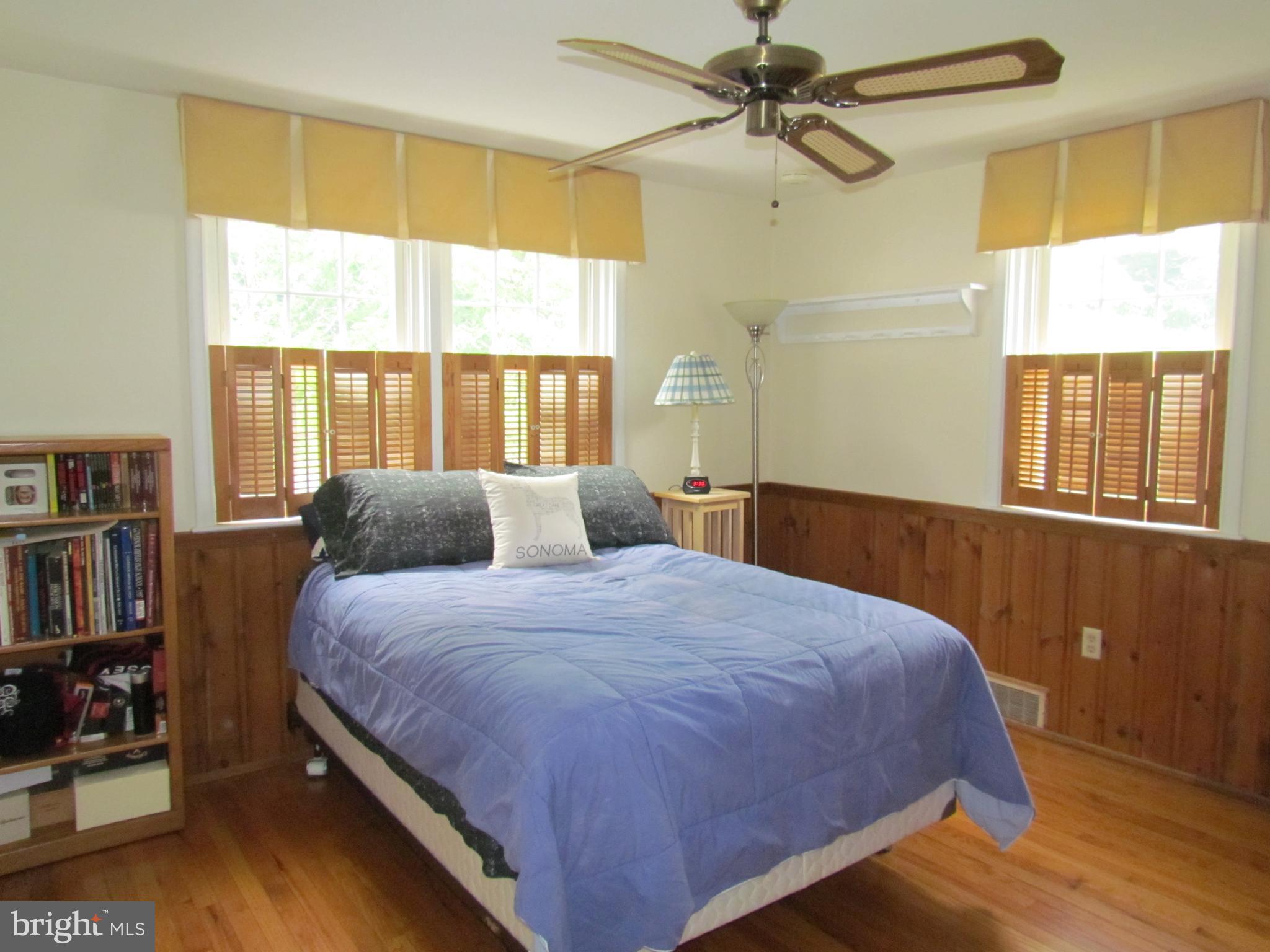 704 North Waverly Street Reading, PA 19607 - Photo 23 of 41 Gallery Image 23