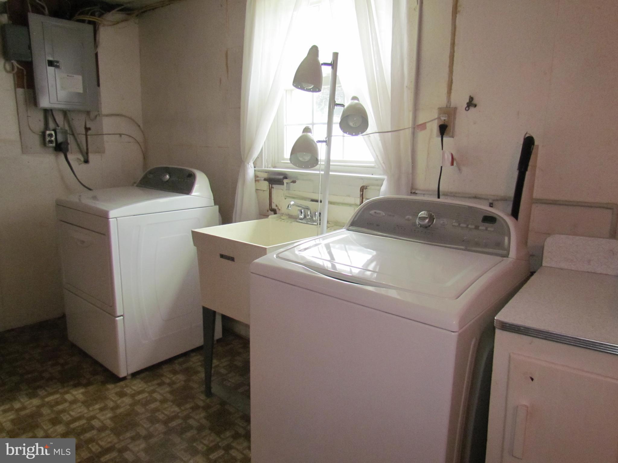 704 North Waverly Street Reading, PA 19607 - Photo 33 of 41 Gallery Image 33