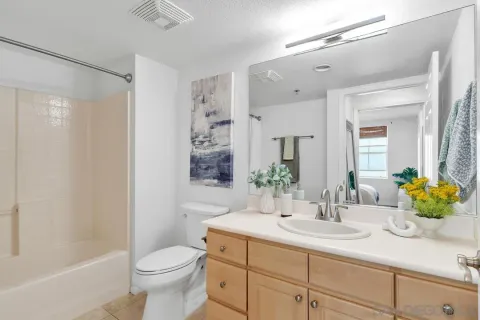 $449,900 | 1970 Columbia Street, Unit 301, San Diego, CA 92101