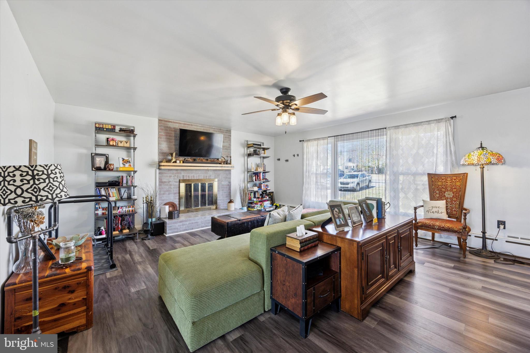 Living rm