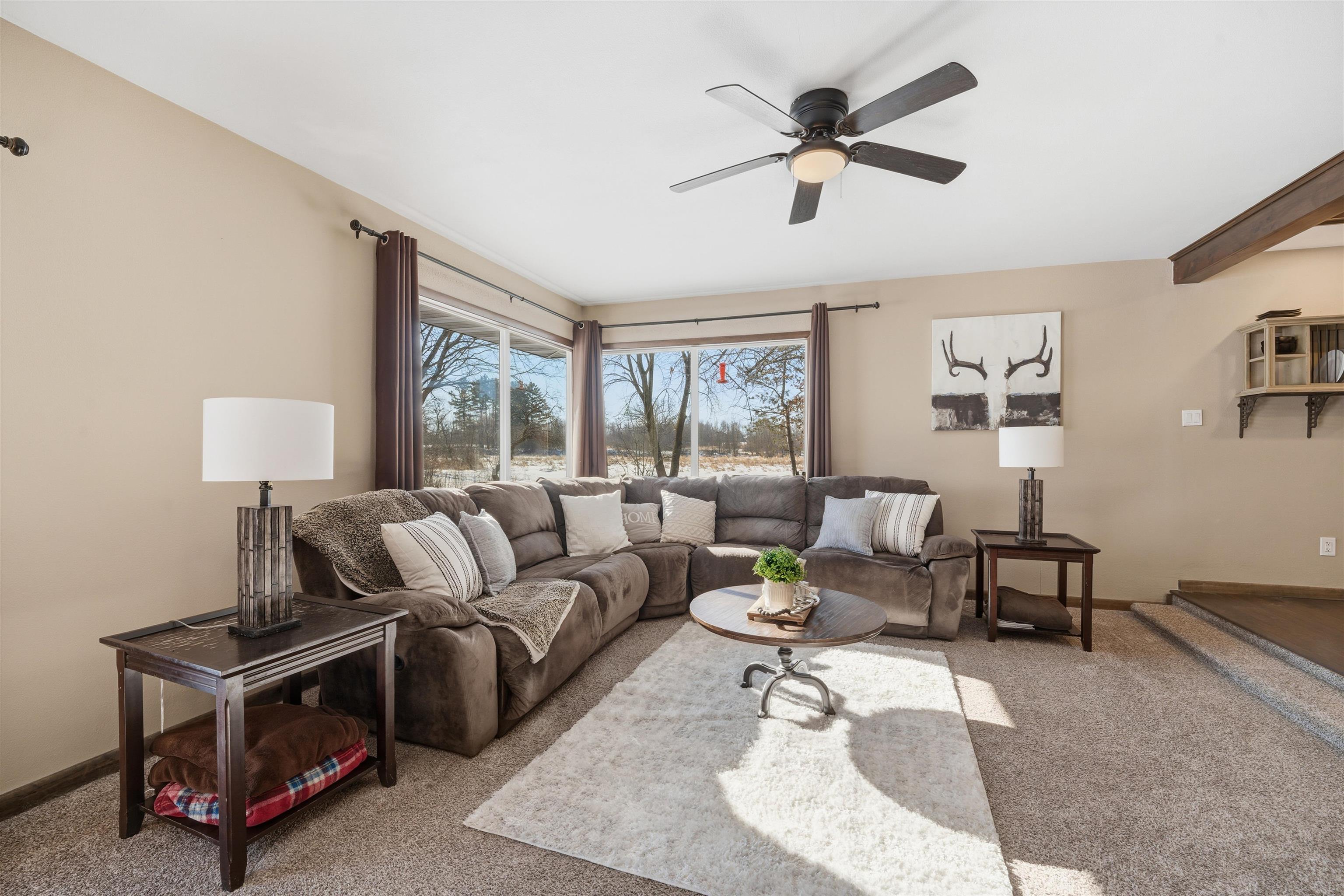 E5245 Haire Road Weyauwega, WI 54983 - Photo 5 of 41