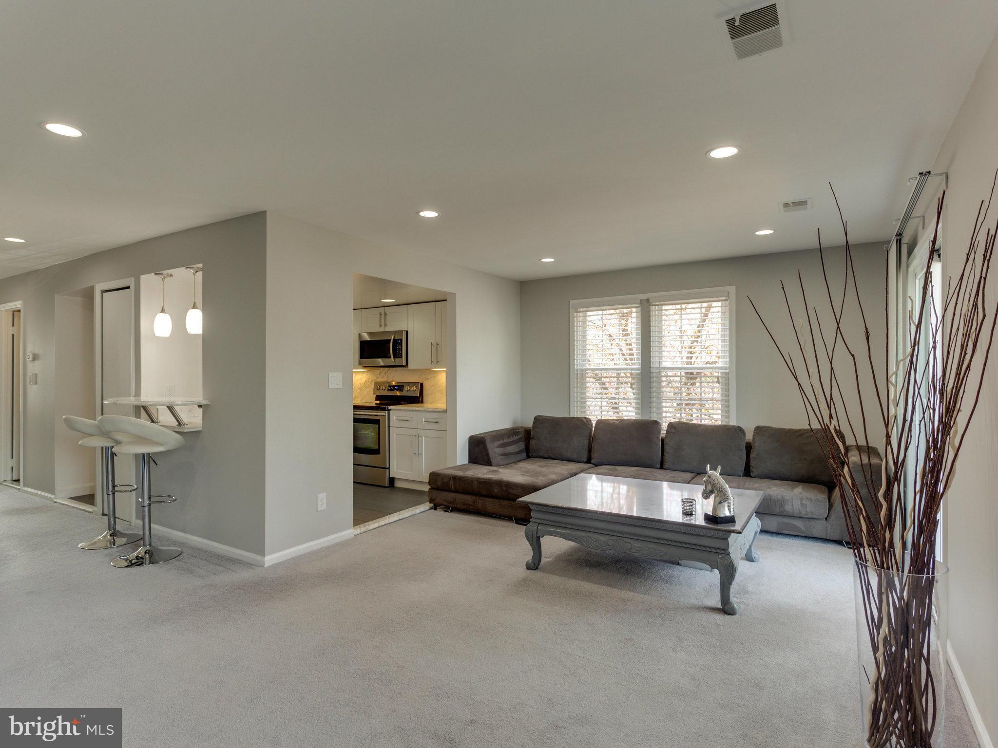 12935 Grays Pointe Road, Unit B Fairfax, VA 22033 - Photo 1 of 30 Interior (General)