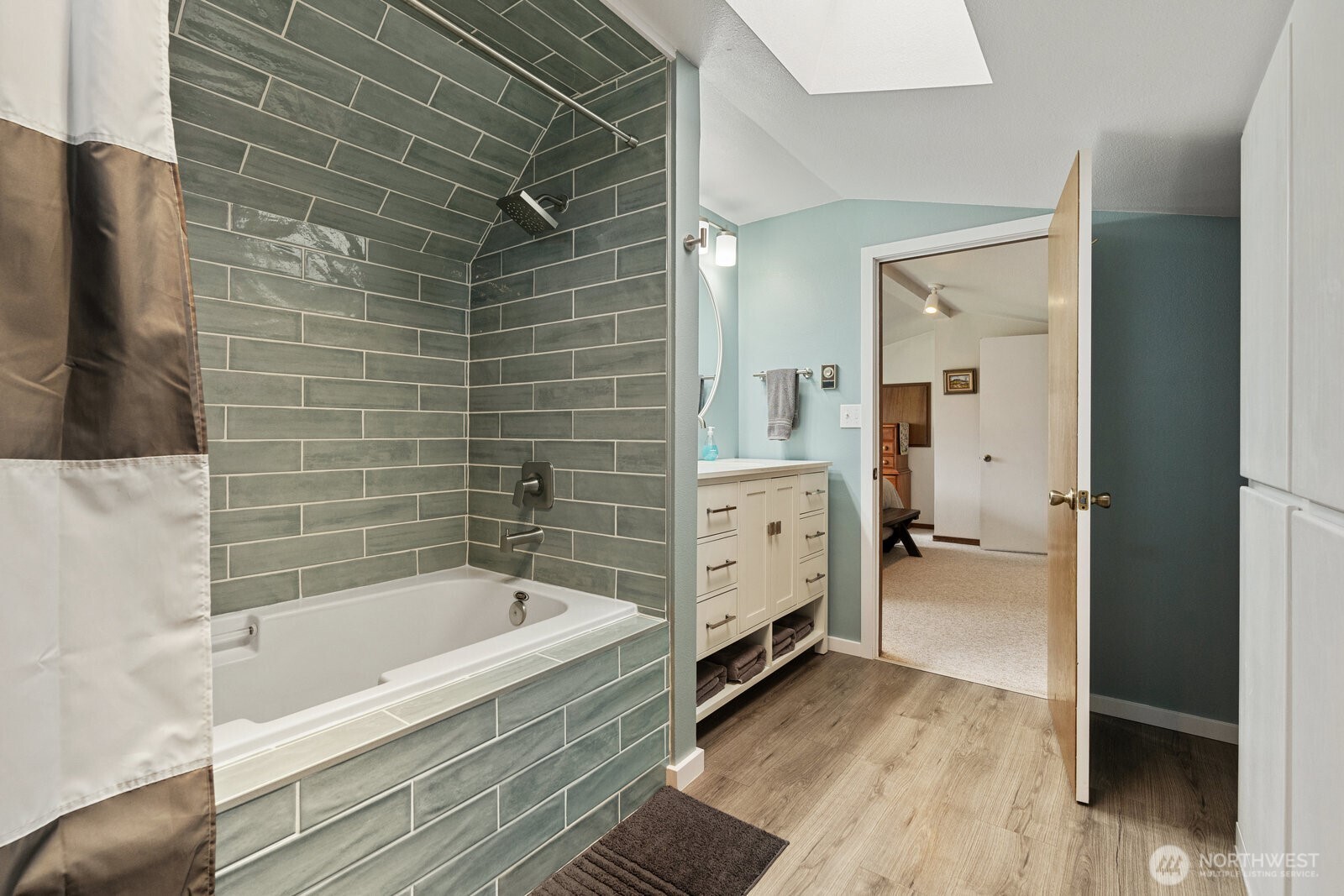 2508 Sunlight Beach Road Clinton, WA 98236 - Photo 19 of 33 a bathroom with a tub and a shower