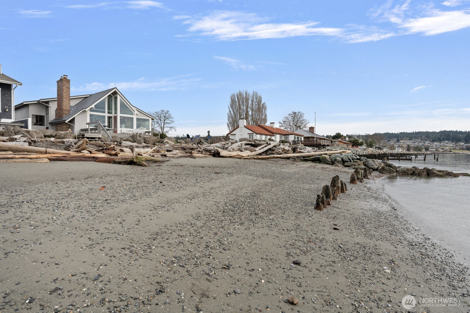 2508 Sunlight Beach Road Clinton, WA 98236 - Photo 28 of 33 a view of a dirt road and building