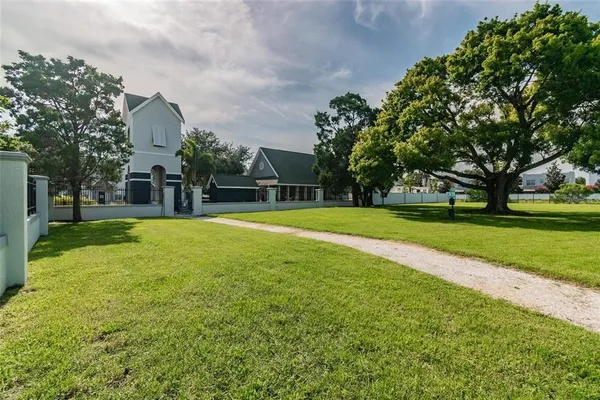 $2,800 | 4503 Bay Spring Court, Tampa, FL 33611