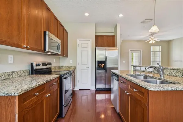 $2,800 | 4503 Bay Spring Court, Tampa, FL 33611