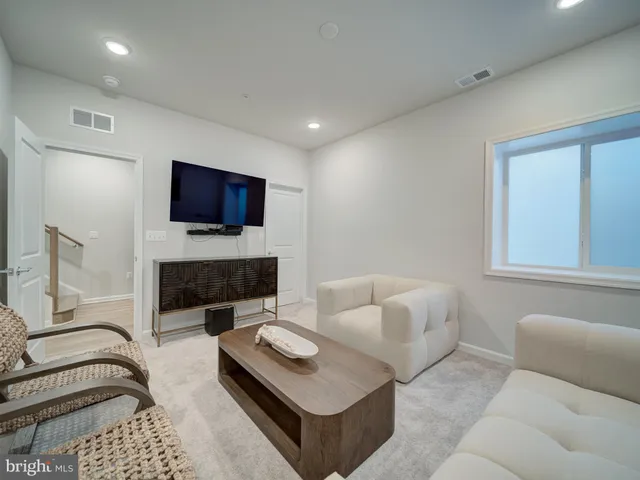 $3,000 | 3512 Biota Lane, Laurel, MD 20724