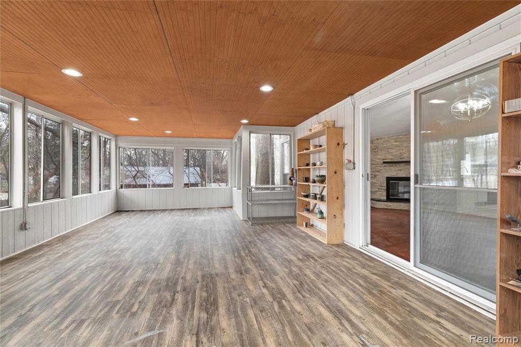 3371 York Road Rochester Hills, MI 48309 - Photo 23 of 38